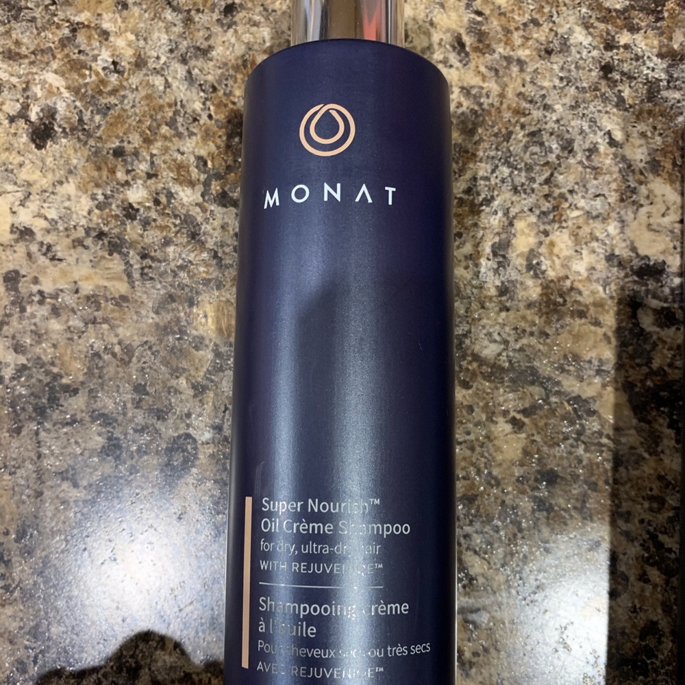 Monat Super Nourish oil creme shampoo